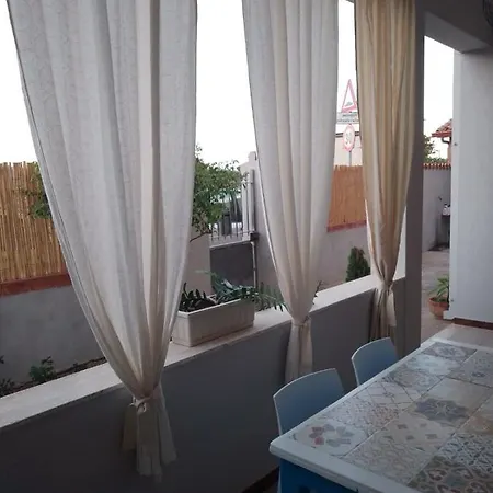 Domu Marietta Villa Pula Exterior photo